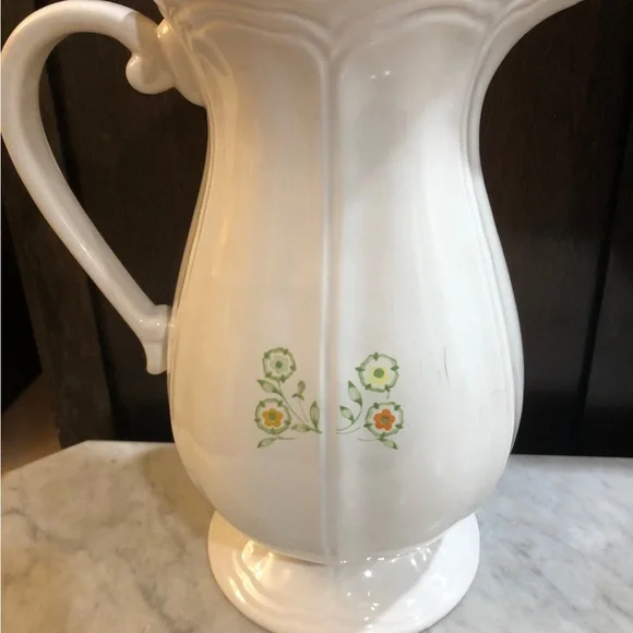 Federalist USA Pottery Pitcher and Bowl. Bowl measures aproximately 13" in diam. - Picture 11 of 13